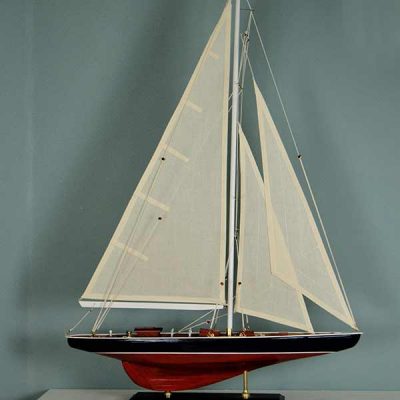 Stilvolle Segel-Yacht