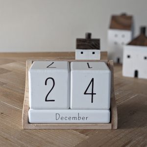 Blockkalender als Ewiger Kalender mit Datum- und Monatsanzeige